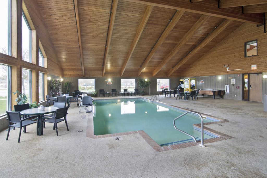 Hotel Boarders & By Cobblestone - 2*