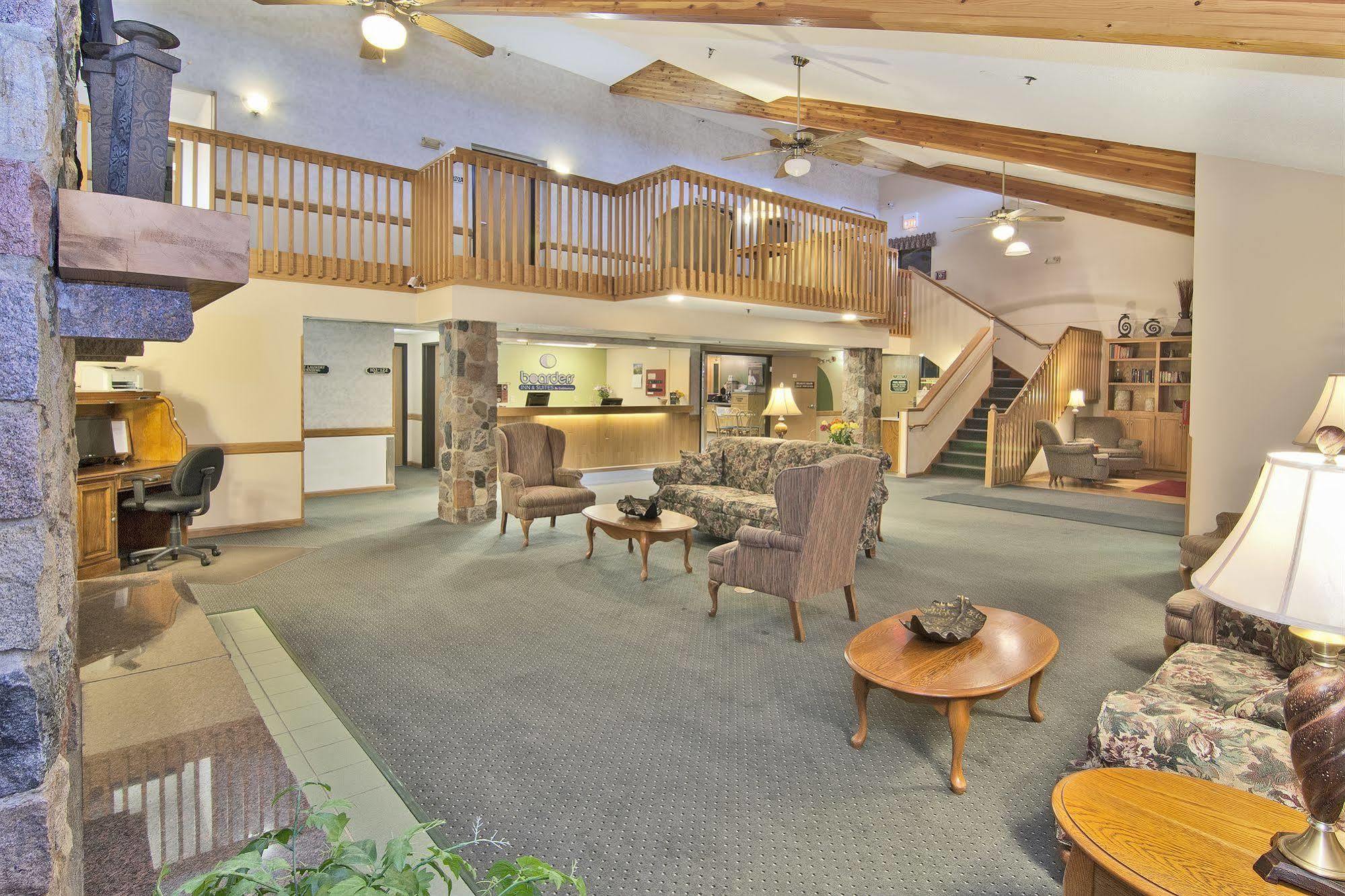 Boarders & By Cobblestone - Hotel Faribault